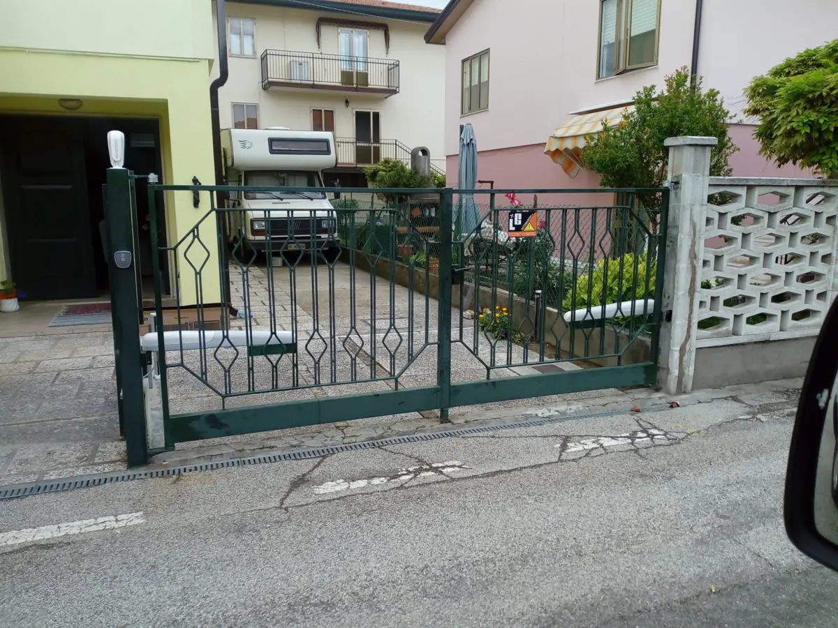 Cancelli Automatici Treviso: Riparazione | Tel. 0422 1890068 – installazione